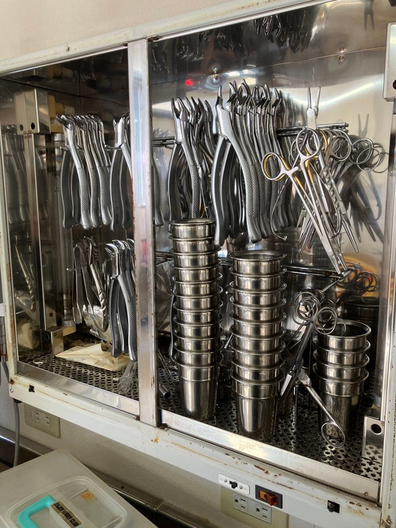 ステンレス製外科用器具セット