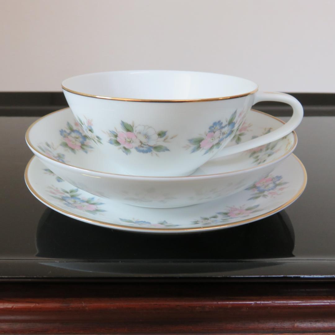 日本陶器会社 ティーカップセット 2脚 3脚 花柄 デザート皿 金彩 バラ売り可