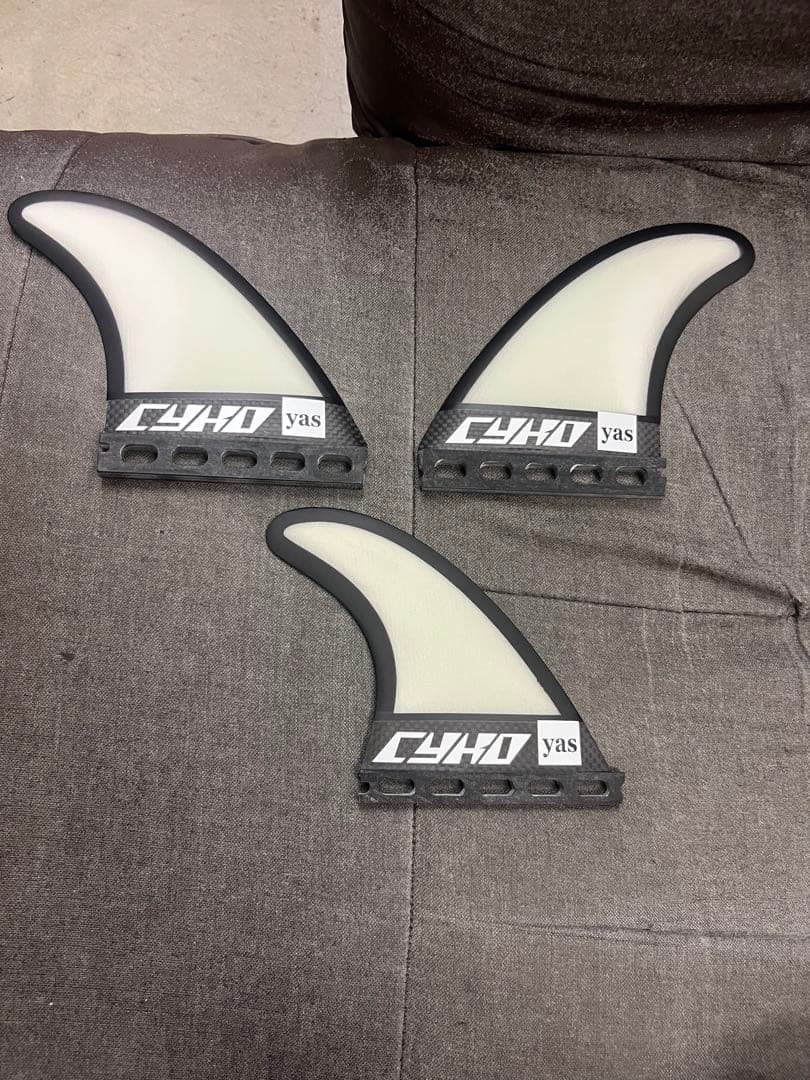 cykoサイコ yas ヤス　スラスター　フローカーボン　トライ