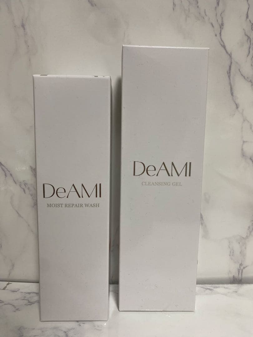 DeAMIのクレンジングゲルと洗顔セット
