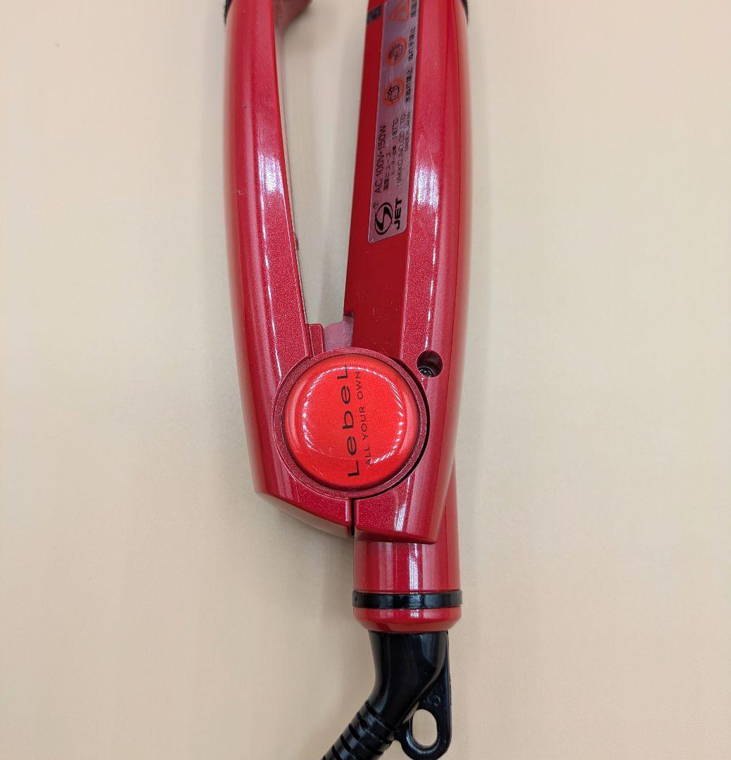 ✴️新品同様✴️PLIA ストレートアイロン レッド