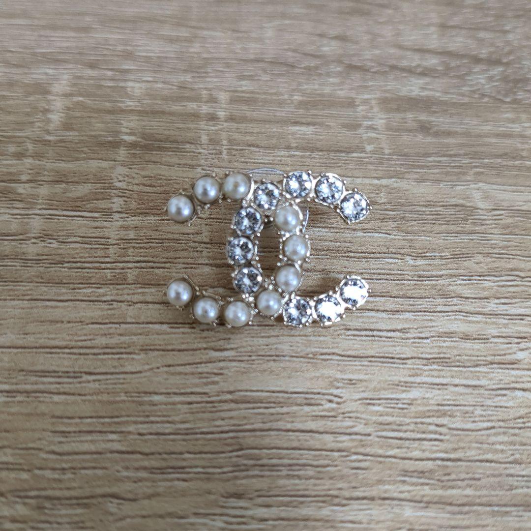 【美品】シャネル CCロゴ パール ピアス片耳