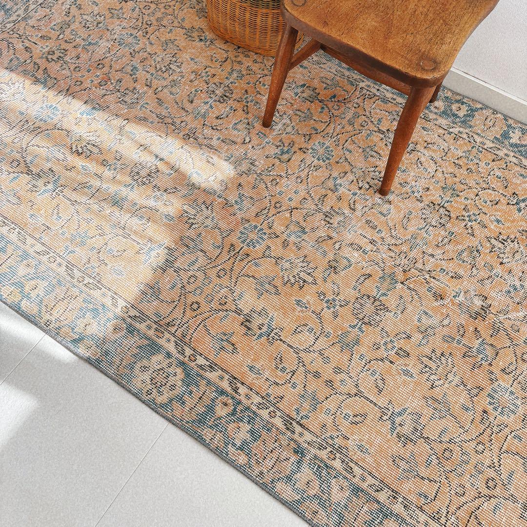 トルコ　ヴィンテージ ラグ オレンジ　ブルー　フローラル