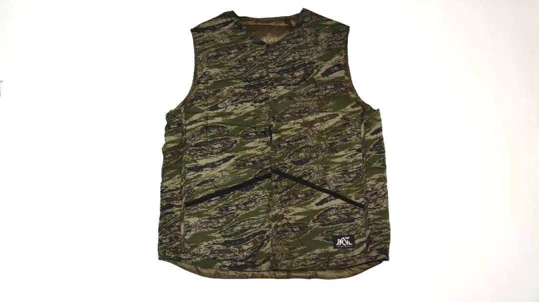 BACK CHANNEL x NANGA リバーシブル ダウン ベスト