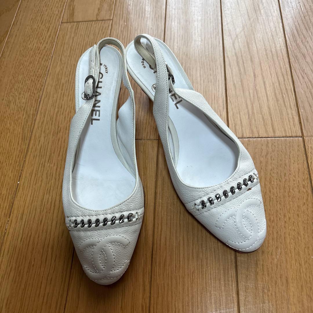 CHANEL ホワイト ビジュー スリングバックサンダル