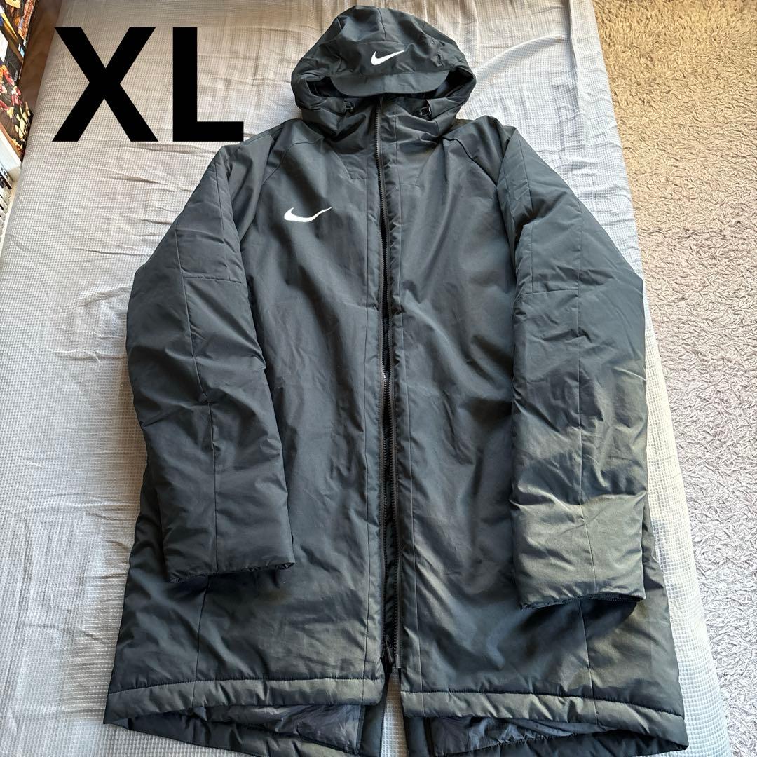 NIKE ナイキ　XL サッカーコート　ベンチコート コーチコート