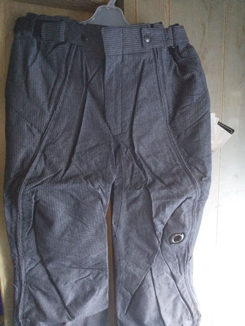 新品タグ付 ONYONE オンヨネフルオープンパンツ