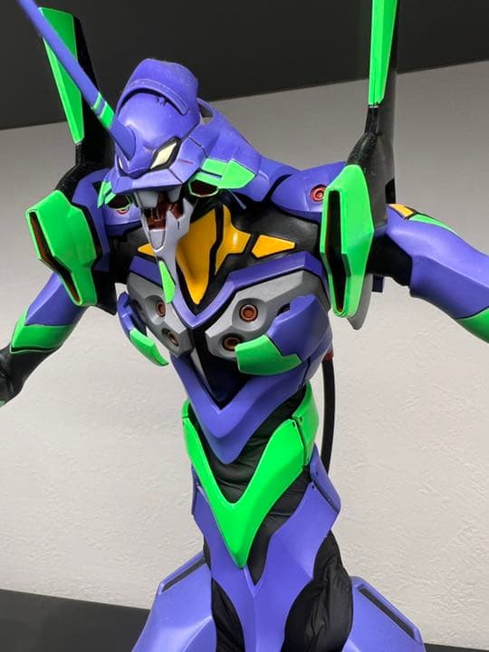 新世紀エヴァンゲリオン初号機　RAH   フィギュア