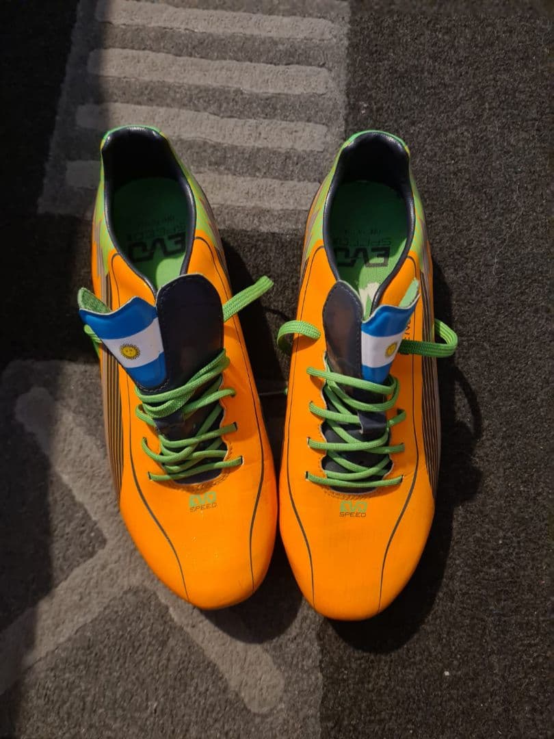 アグエロ　実使用　スパイク　マンチェスターシティ　アルゼンチン