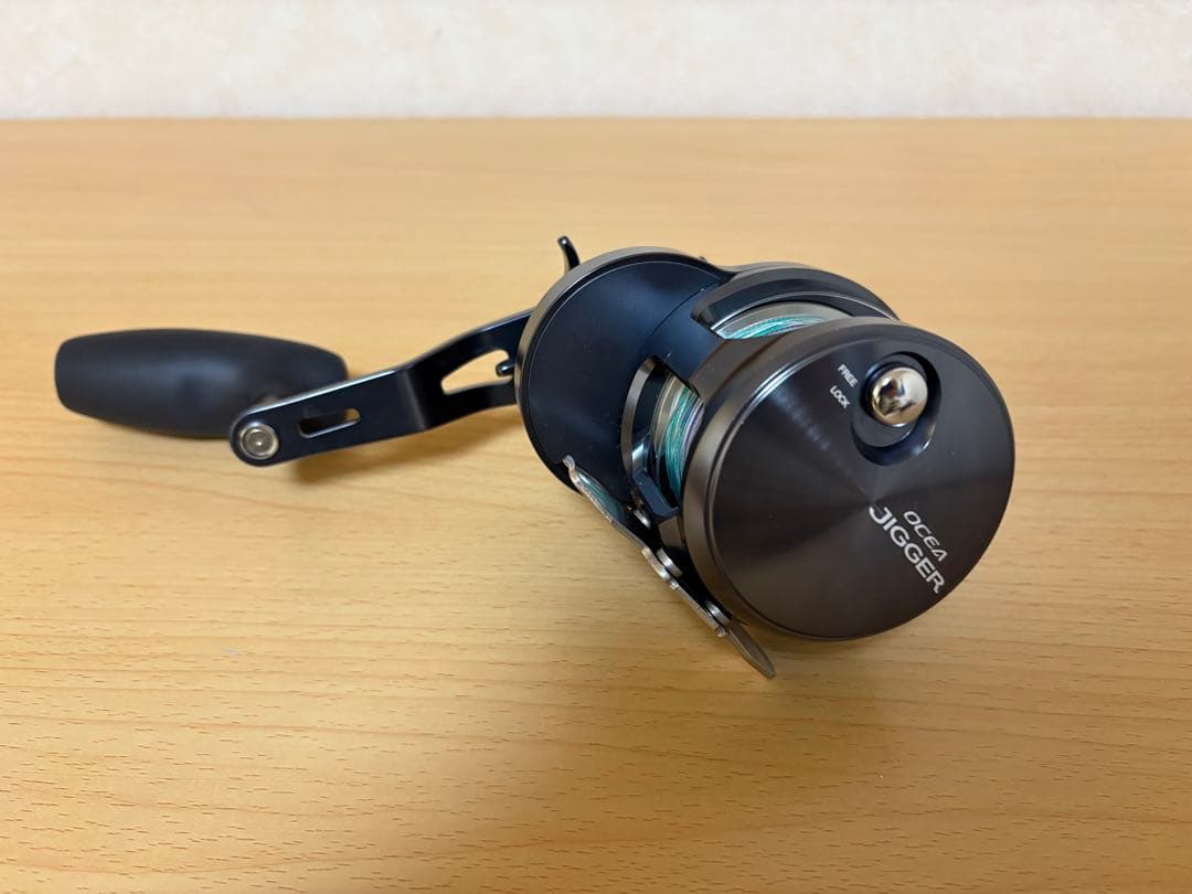 シマノ　オシアジガーF カスタム　　2000NRHG SHIMANO 右