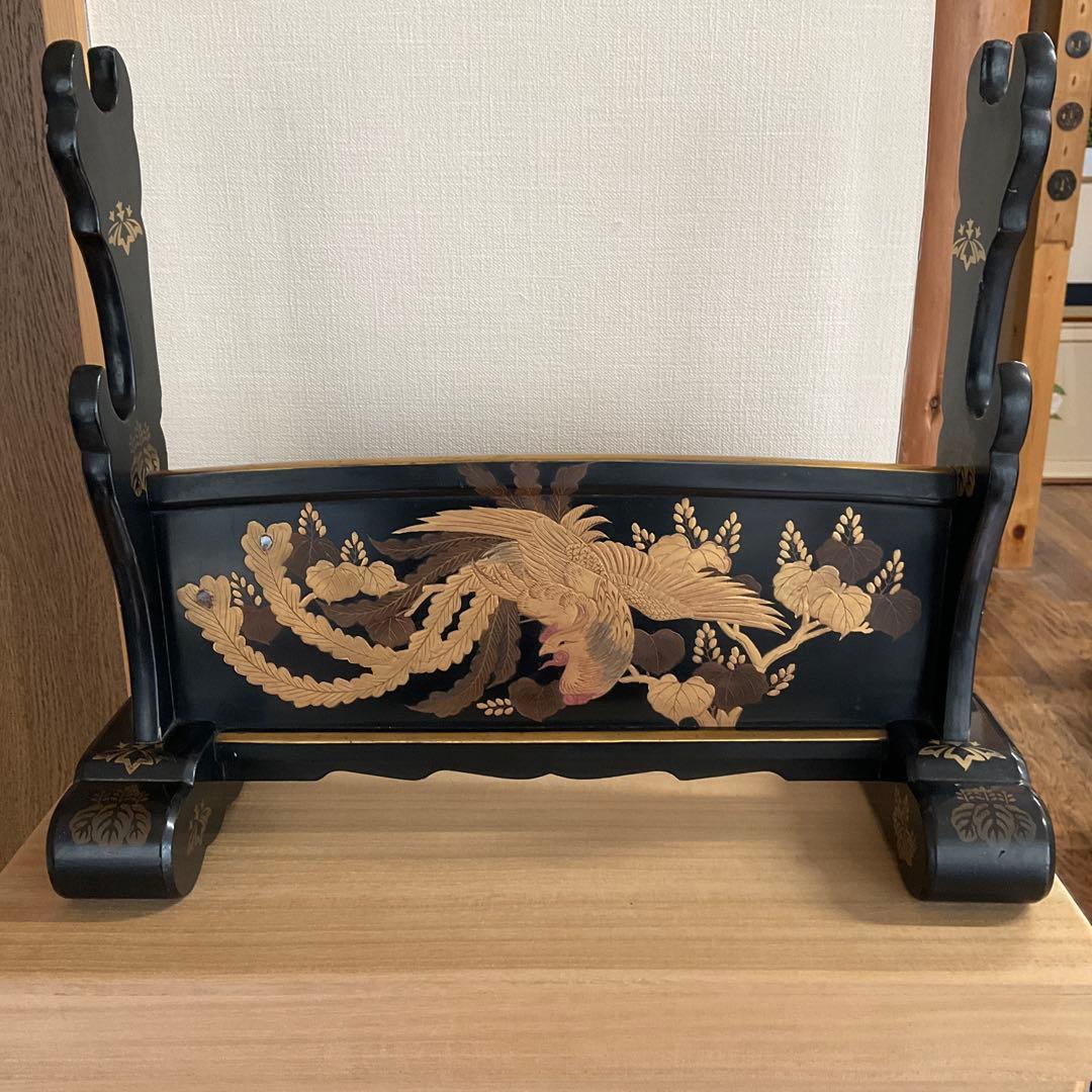 蒔絵鳳凰五七桐文刀掛　江戸時代中期頃