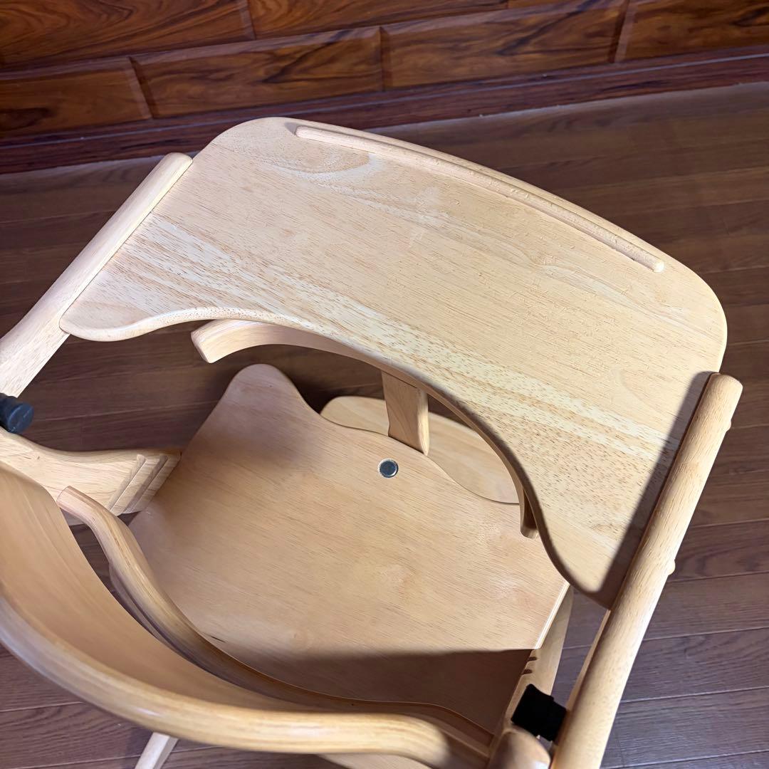 超美品 大和屋　すくすくスリムプラスチェア　テーブル＆ガード付　送料込み