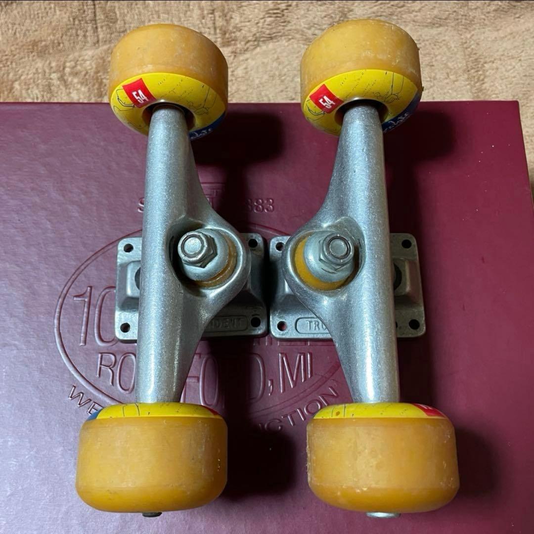 Independent トラックセット インディペンデント bones