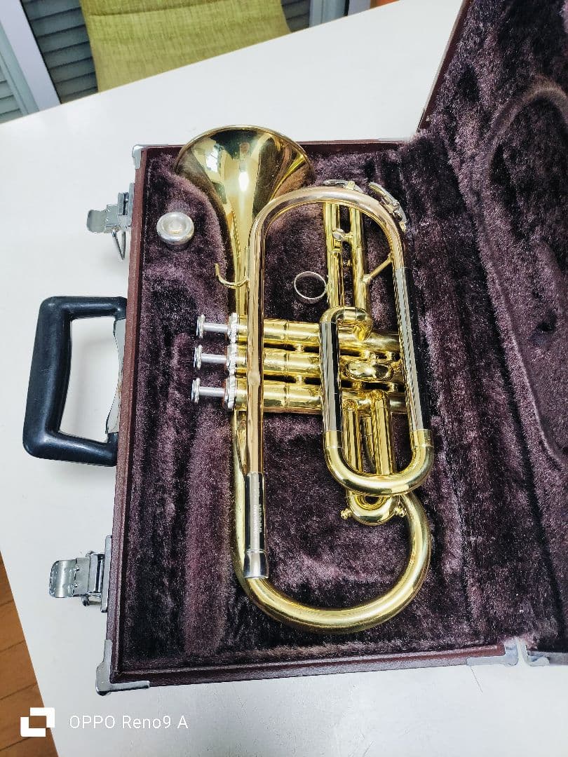 YCR-2330 ゴールドトランペット ケース付き