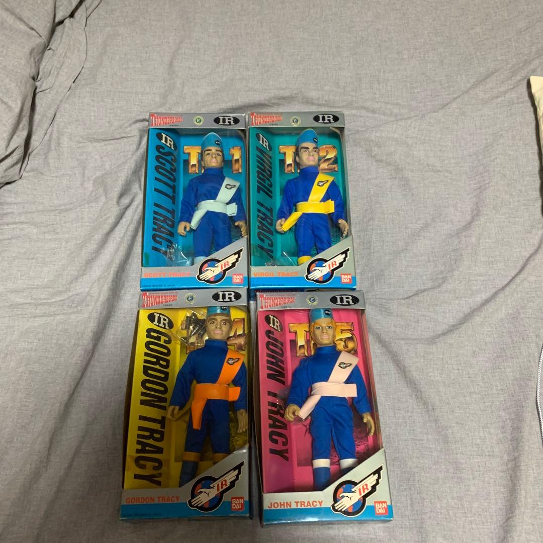 【新品未開封】サンダーバード・ フィギュア ４体セット