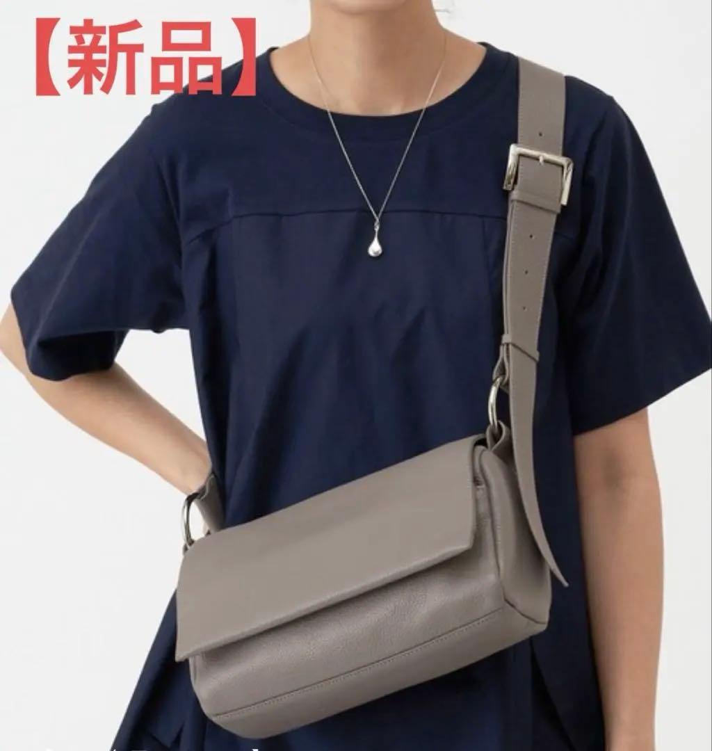 【新品】BEARDSLEY ショルダーバッグ レザーボディバッグ