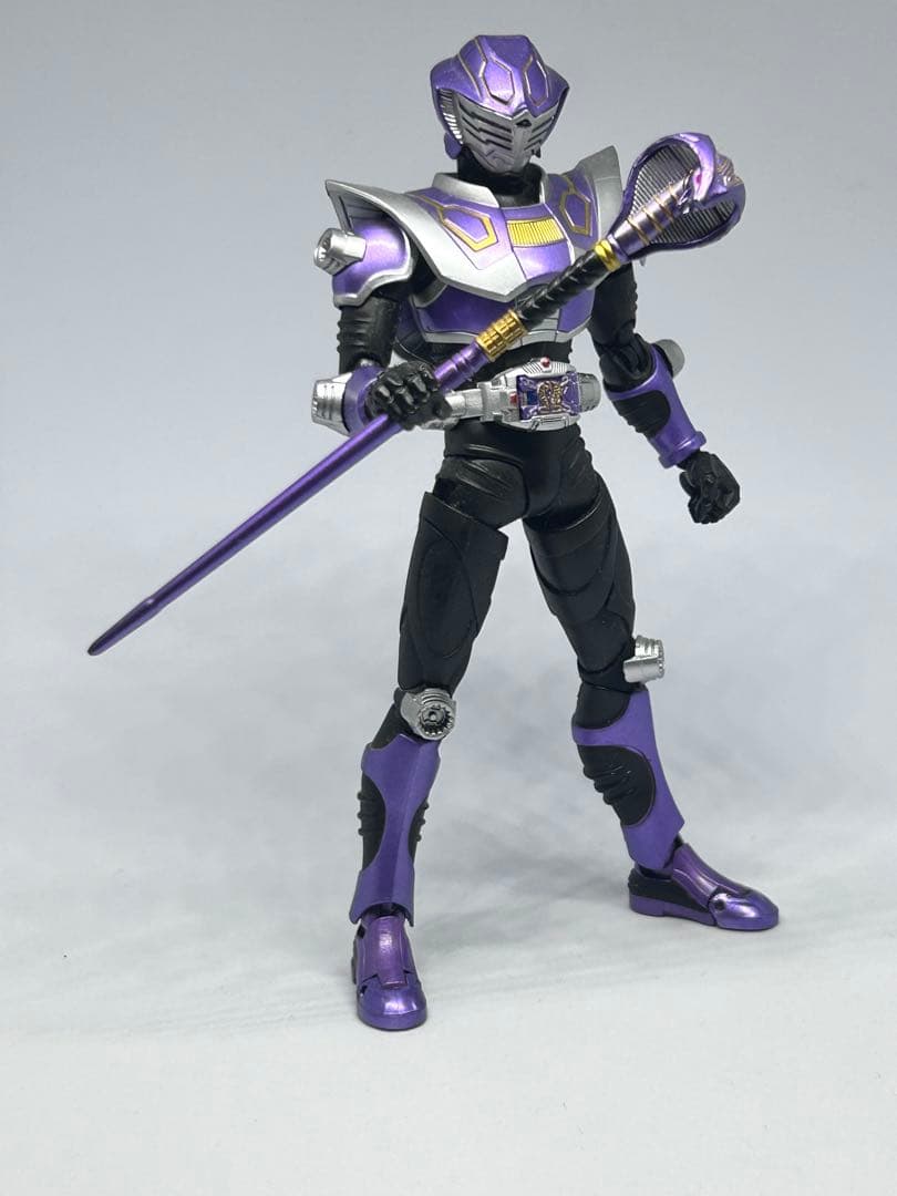 旧S.H.Figuarts仮面ライダー王蛇 アドベントカード6枚付属／説明書あり