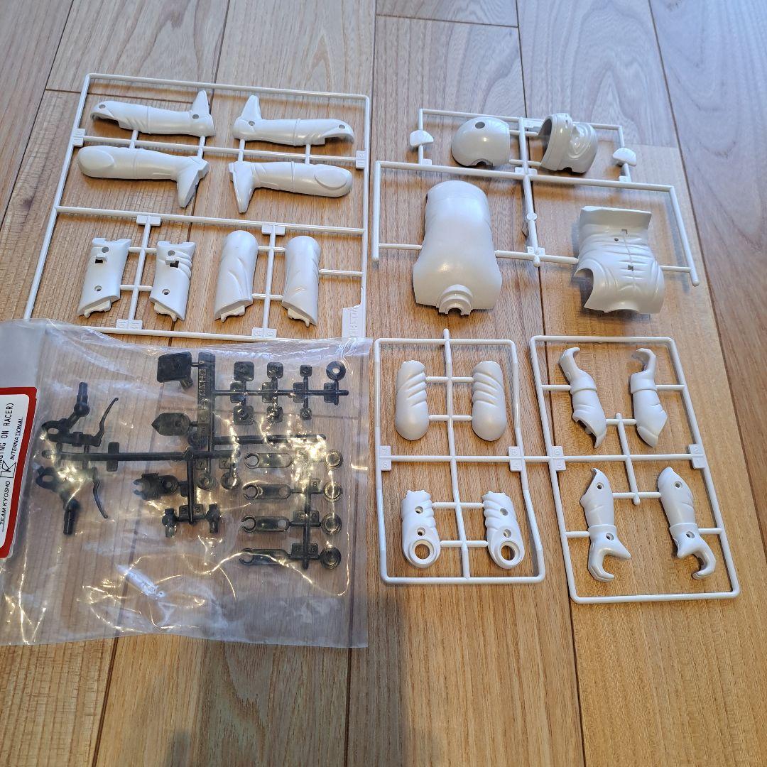 １/8ハングオンレーサー