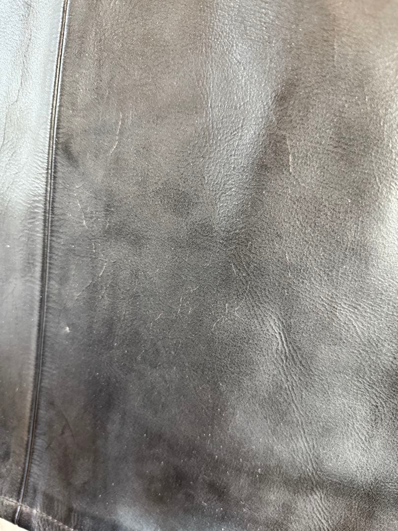 AVIREX USA ブラック革ベスト