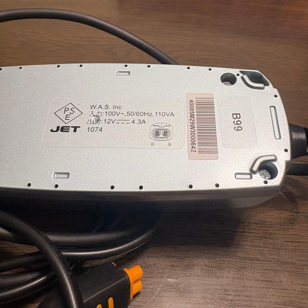 CTEK 12V LiFePO4 バッテリーチャージャー