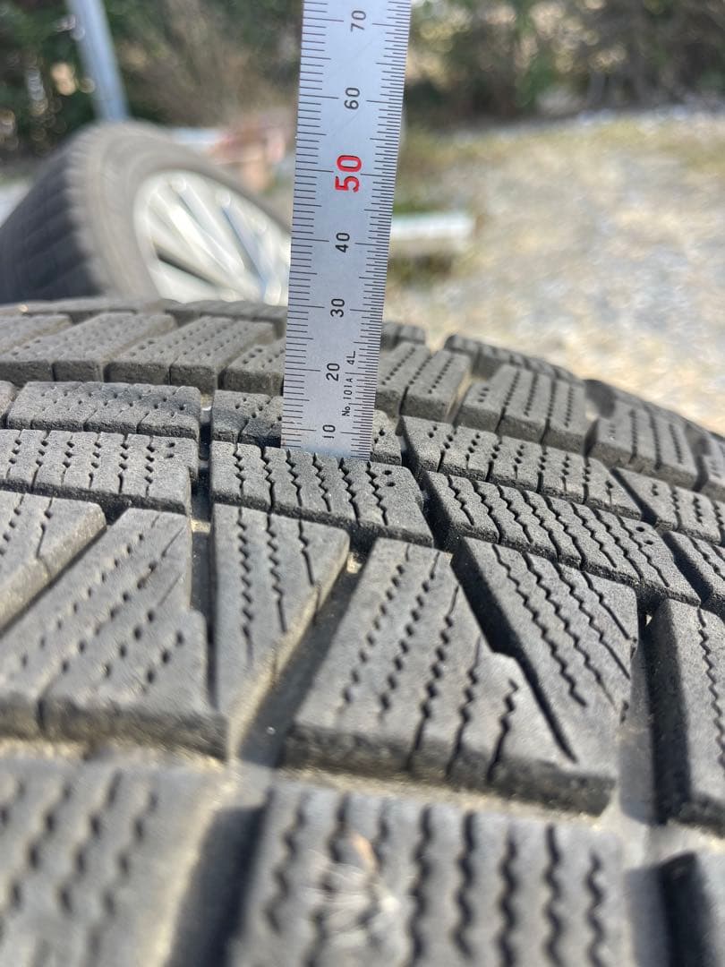 20ヴェルファイア ゴールデンアイズ2 純正ホイールスタッドレスタイヤ４本セット