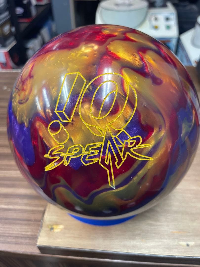 IQ Spear ボウリングボール 15p2oz
