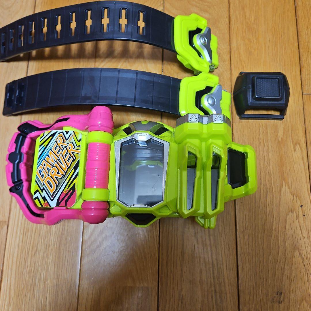 仮面ライダーエグゼイド DXゲーマドライバー ガシャット セット売り