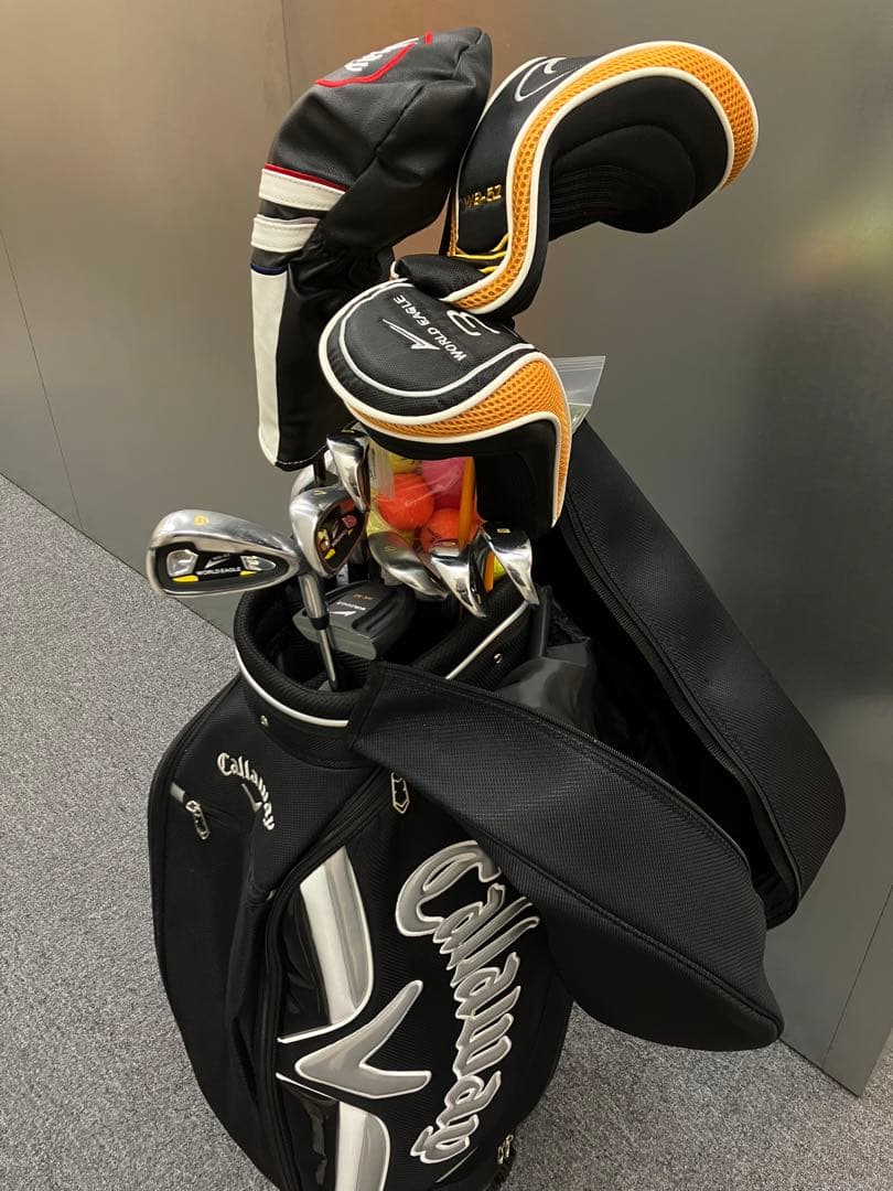 Callaway キャディバッグ 黒/白 フルカバー付き