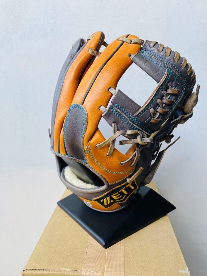 【最高級】プロステイタス 軟式オーダーグラブ（内野手用）