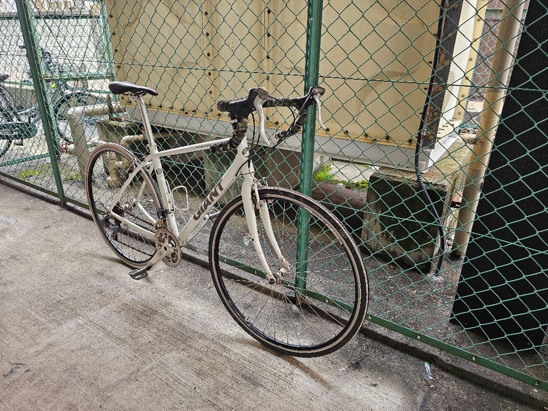 GIANT エスケープ ロード化