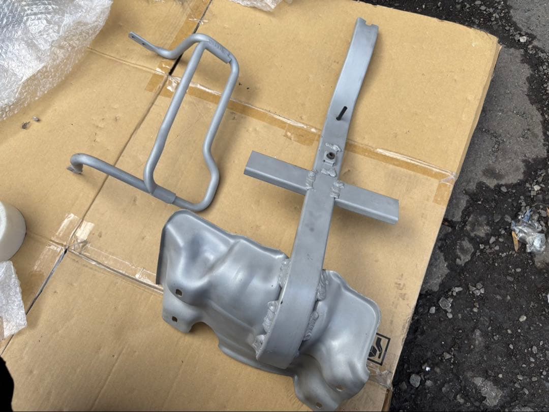 HONDA ホンダ NSX NA1＆2 スペアタイヤ　ホルダー＆バッテリーガード