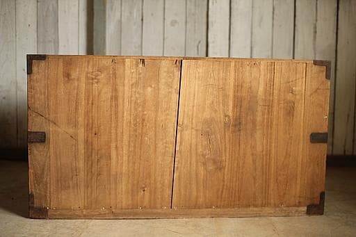味のある丸金具時代箪笥　桐箪笥　抽斗2段