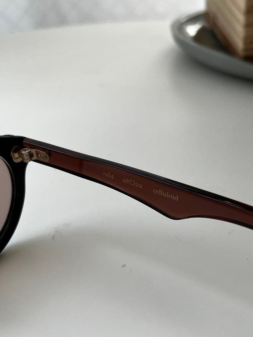AKITTO「cel4」2019 サングラス48◻︎22パープル×ブラウンアキット