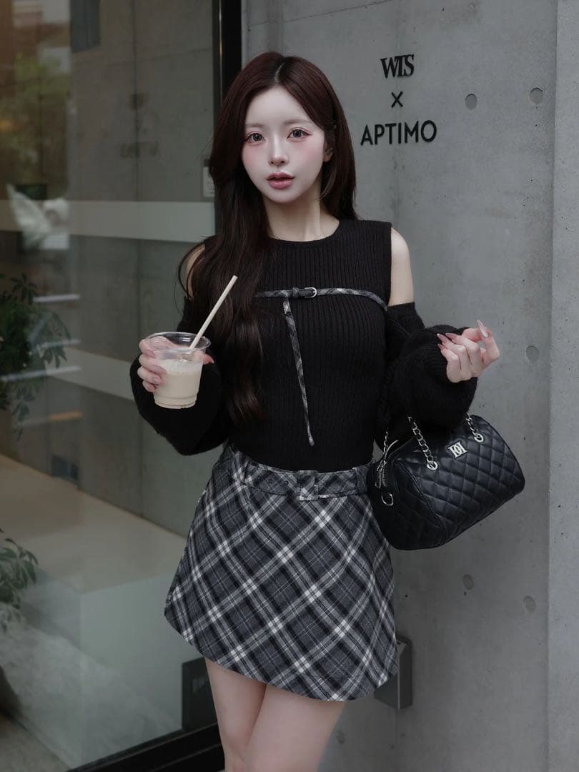 darich ドッキングミドルウエストニットミニワンピース