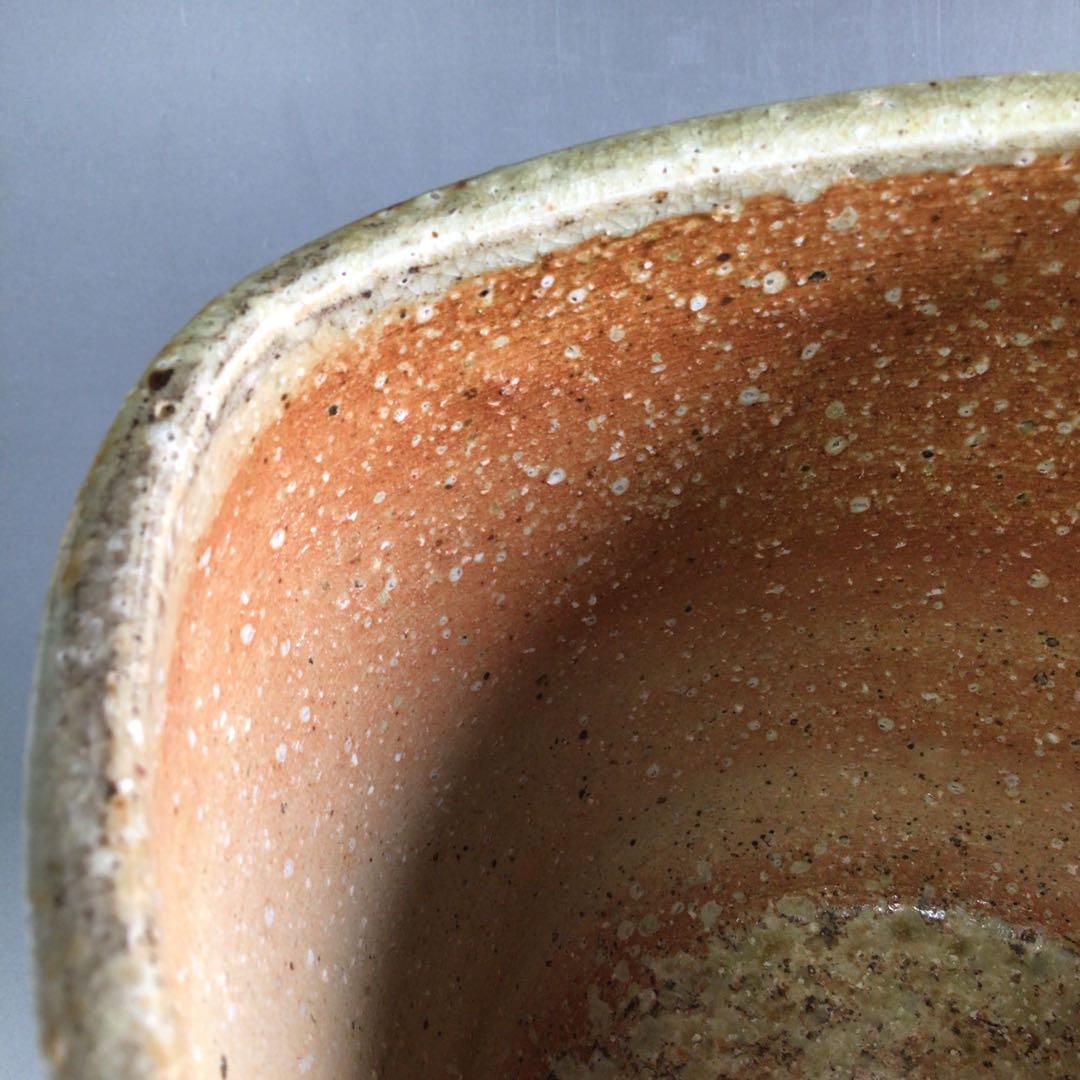 Ｒ６８４　水指　『信楽焼』『保庭楽入造』『菱形水指』　共箱　茶道具