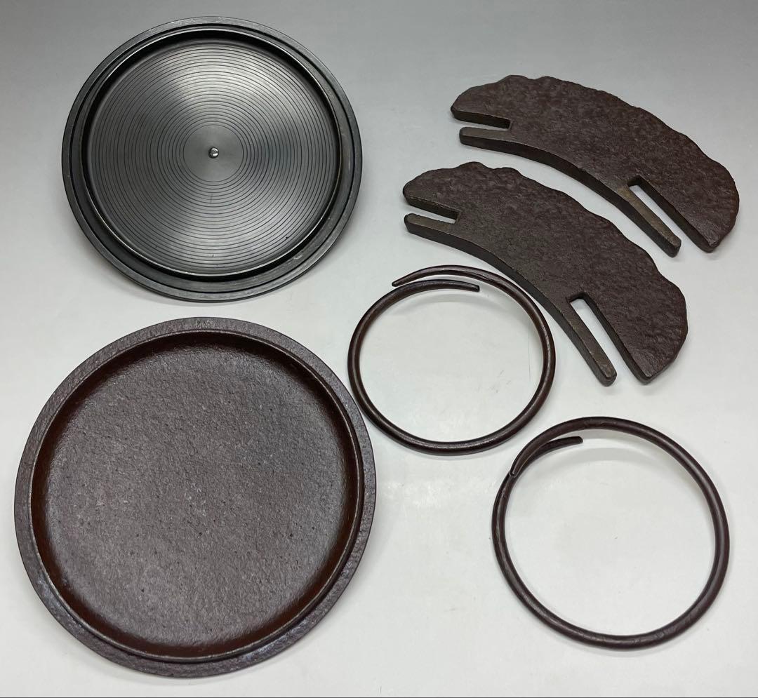 佐藤清光　裏甲釜　羽付釜　替蓋付　釜釻　共箱　共布　作歴書　X075