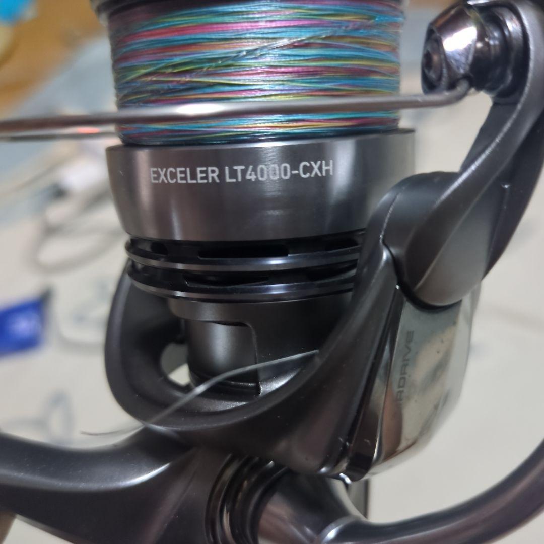 USダイワ☆23エクセラー4000CXH スピニングリール シルバー 軽量設計