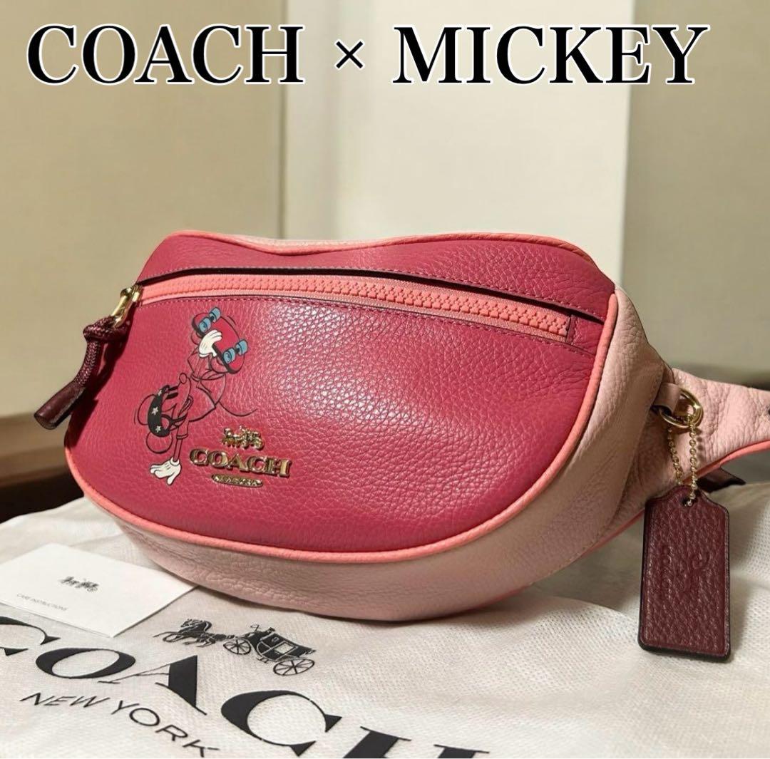 美品希少　限定コラボ　コーチ　ボディバッグ　ディズニー　ミッキー　レザー斜め掛け