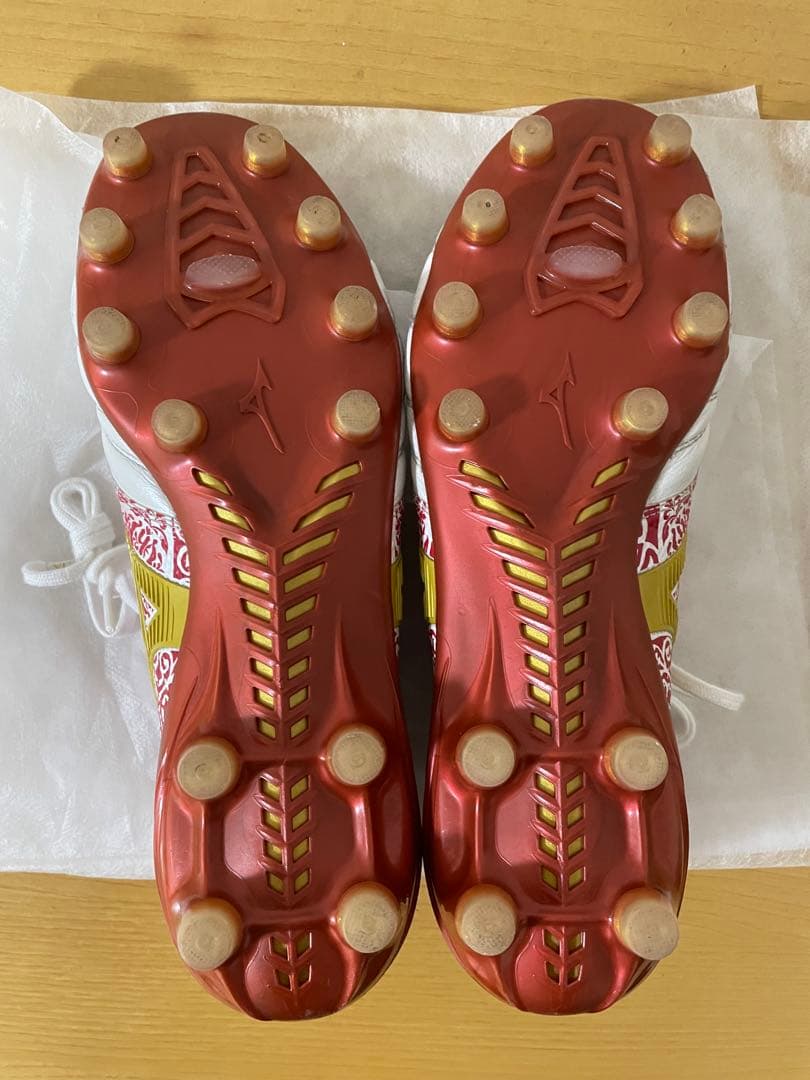 ミズノ　モレリアネオ4β　セルヒオラモス 25.0