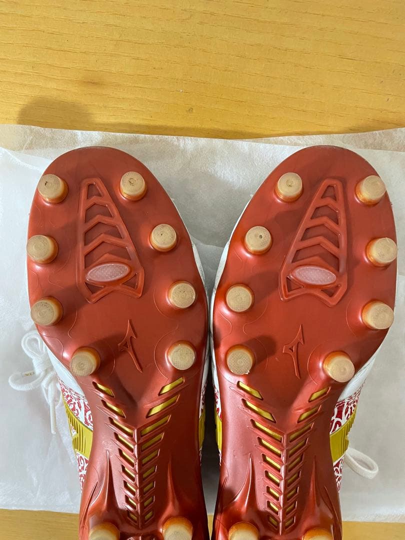 ミズノ　モレリアネオ4β　セルヒオラモス 25.0