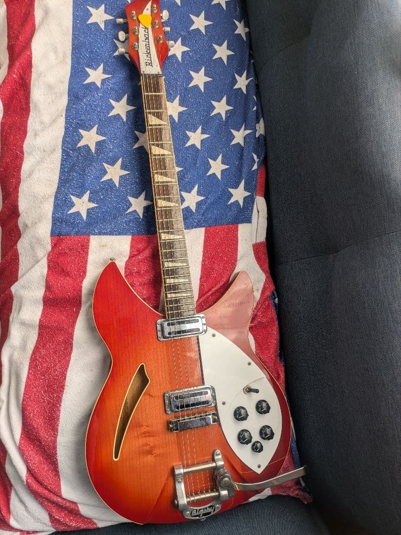 Rickenbacker 360タイプエレキギター