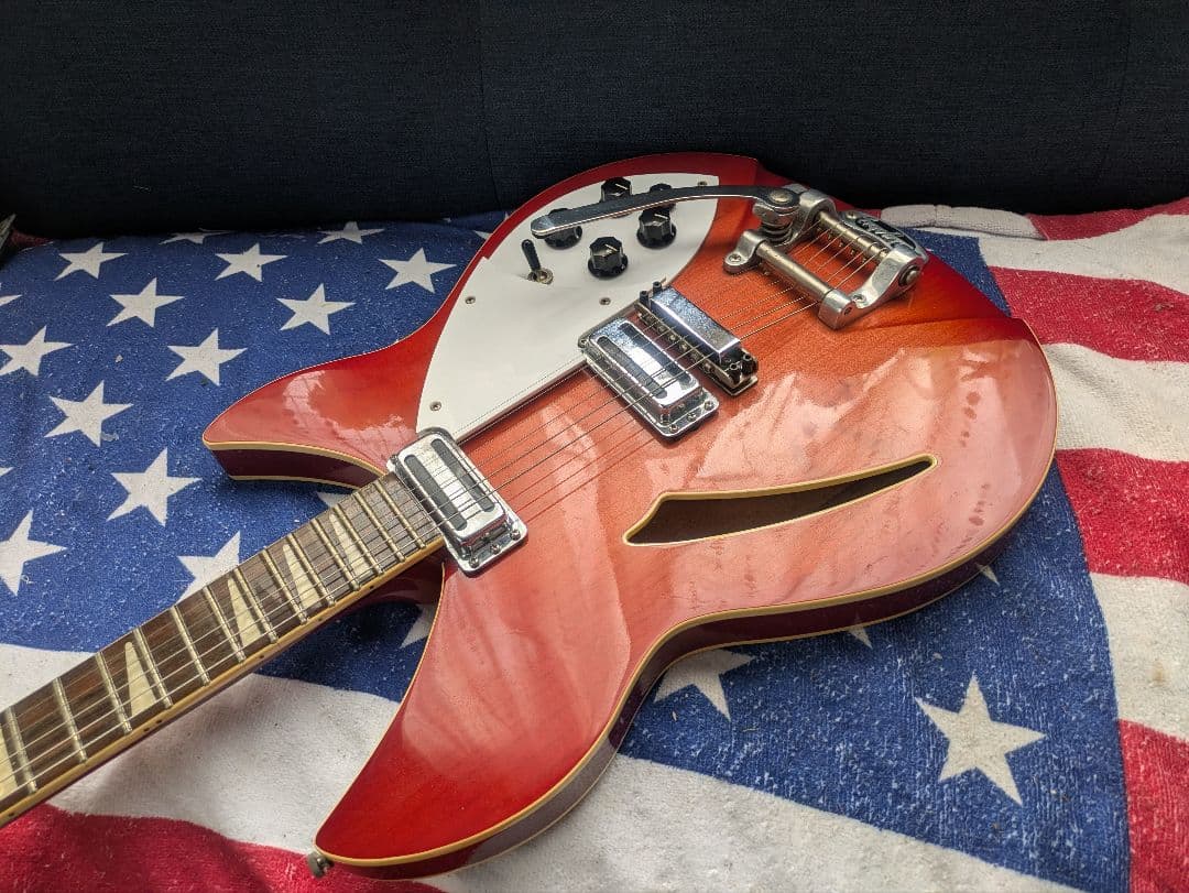 Rickenbacker 360タイプエレキギター