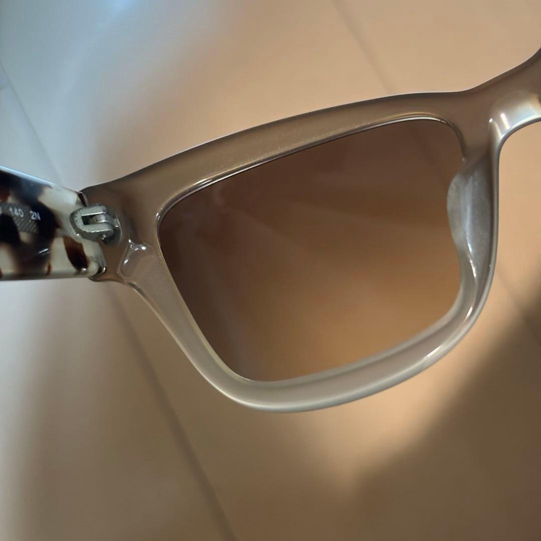 B*e様 美品　プラダ サングラス アイウェア デミ柄 SPR29R レディース