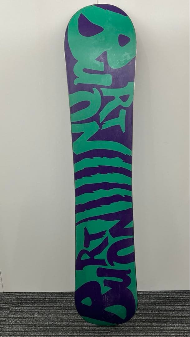美品BURTON SOCIALITE バートン　スノーボード　142cm