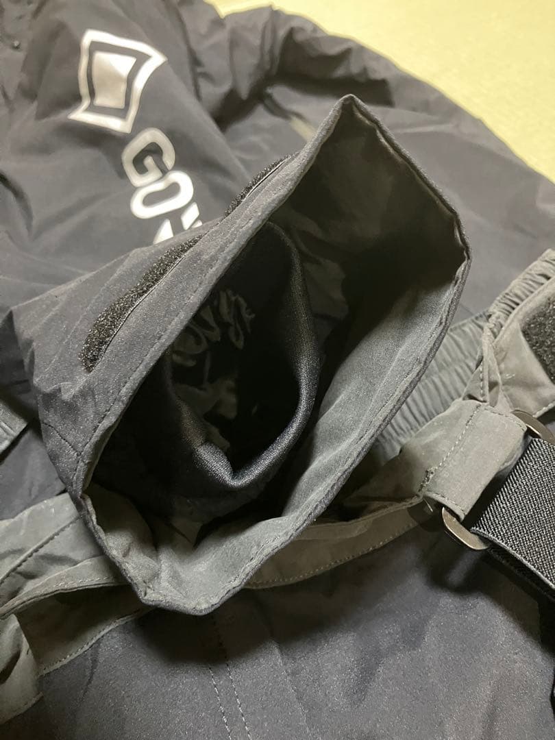 ダイワゴアテックスコンビアップウィンタースーツ　12月31日まで値引き中