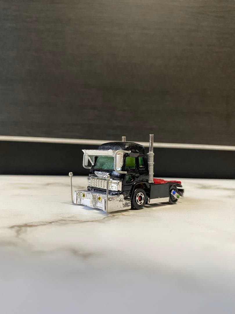 トミカ スーパーグレート　トレーラー改造　デコトラ