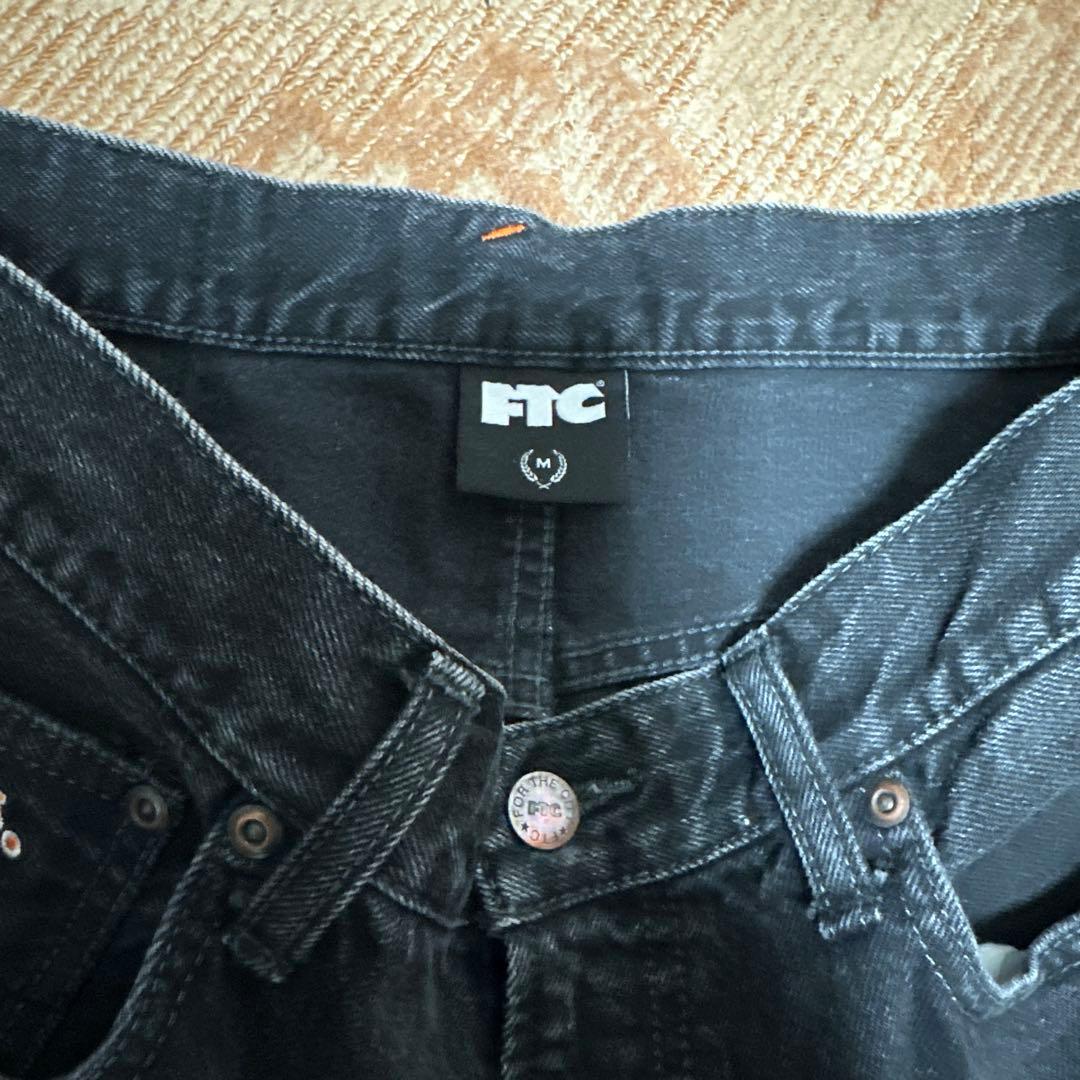 m*E様 FTC デニムパンツ