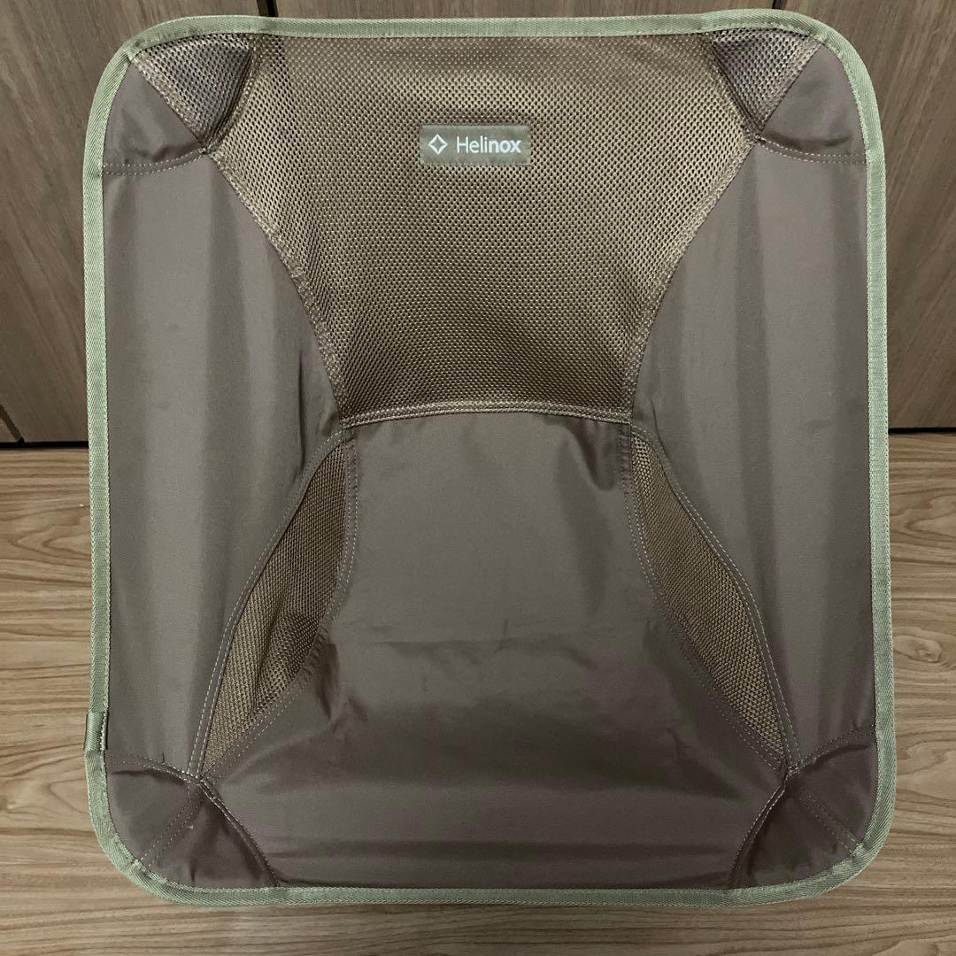 ヘリノックス　チェアワン　コヨーテタン