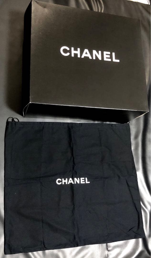 シャネル　マトラッセ　マグネット式箱　保存袋　大型バッグ空箱　スポーツ保存袋特大