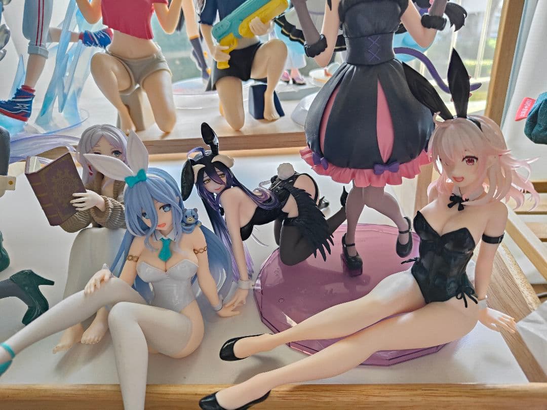 フィギュア16体セット